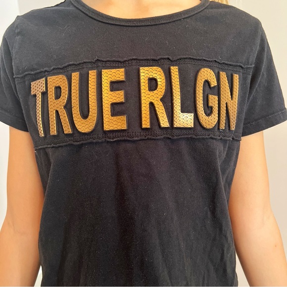 True Religion Golden Logo Graphic Short Sleeve T-Shirt Size M (8-10) - Picture 4 of 8